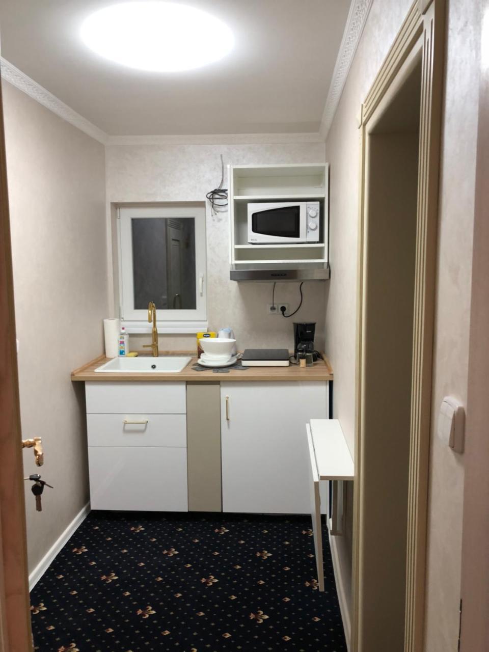 Ferienwohnung Ioannis Karlsbad Exterior foto